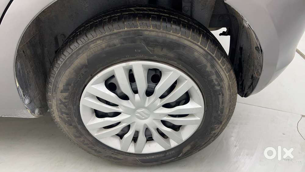 Maruti Suzuki Swift Vvt Vxi, 2016, Petrol