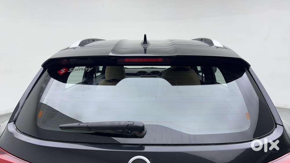 Nissan Magnite 1.0 Xv Premium Turbo Cvt, 2022, Petrol