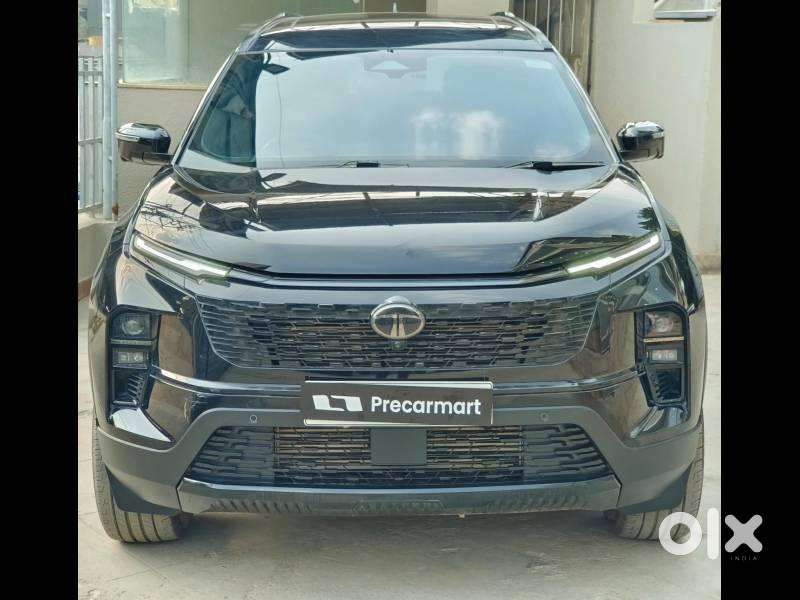 Tata Safari Accomplished Plus 6 Str Dark Edition, 2024, Diesel