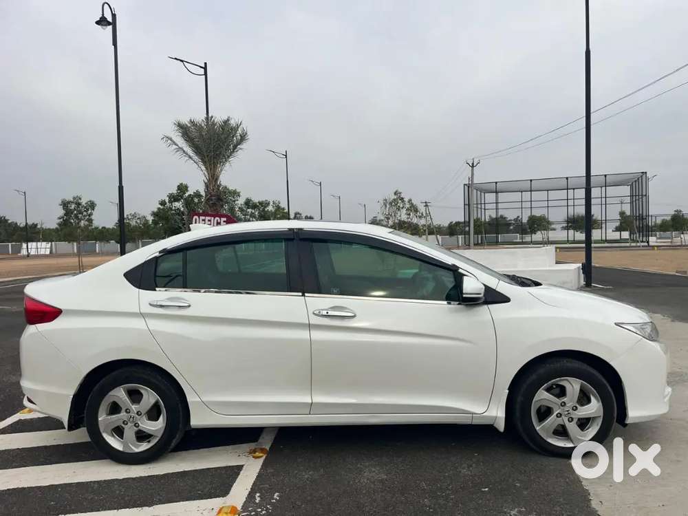Honda City 1.5 Vx Petrol 2016