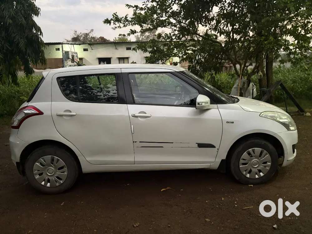 Maruti Suzuki Swift 2012 Diesel 112000 Km Driven