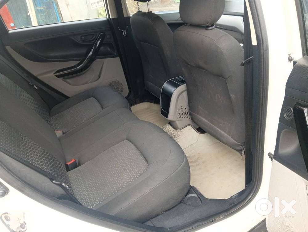 Tata Nexon 1.2 Revotron Xm, 2018, Petrol