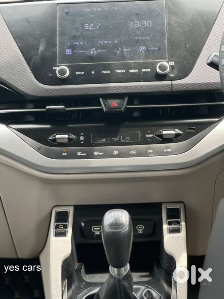 Kia Carens 1.4 Prestige Plus Turbo 7 Str, 2022, Petrol