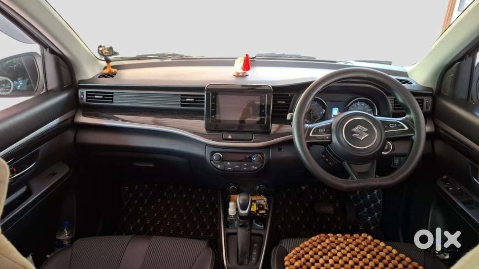 Maruti Suzuki Xl6 1.5 Zeta At, 2025, Petrol