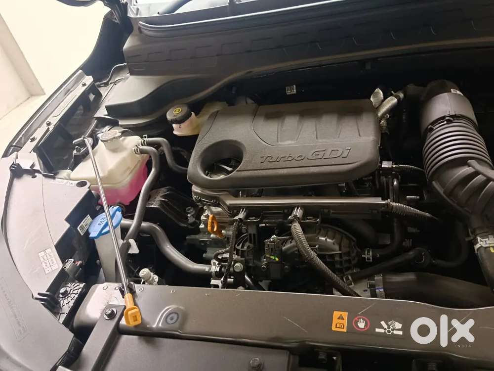 Kia Sonet 2025 Petrol 3853 Km Driven