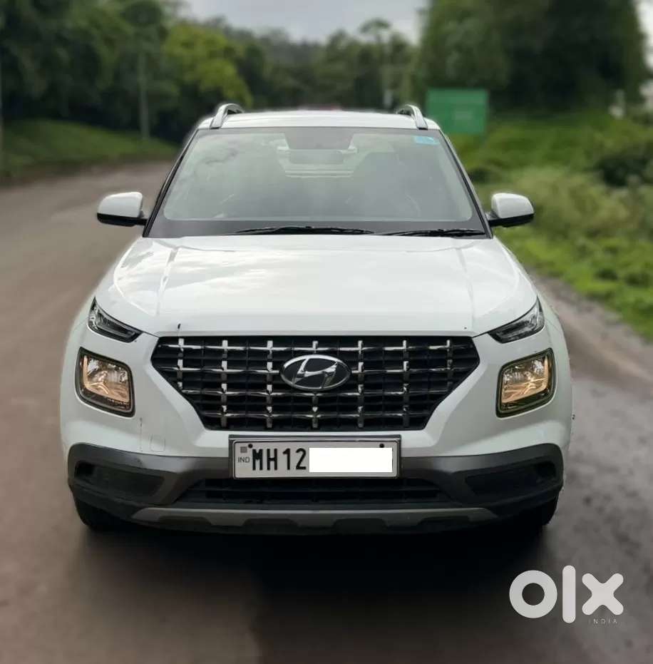 Hyundai Venue S 1.2 Petrol, 2022, Petrol