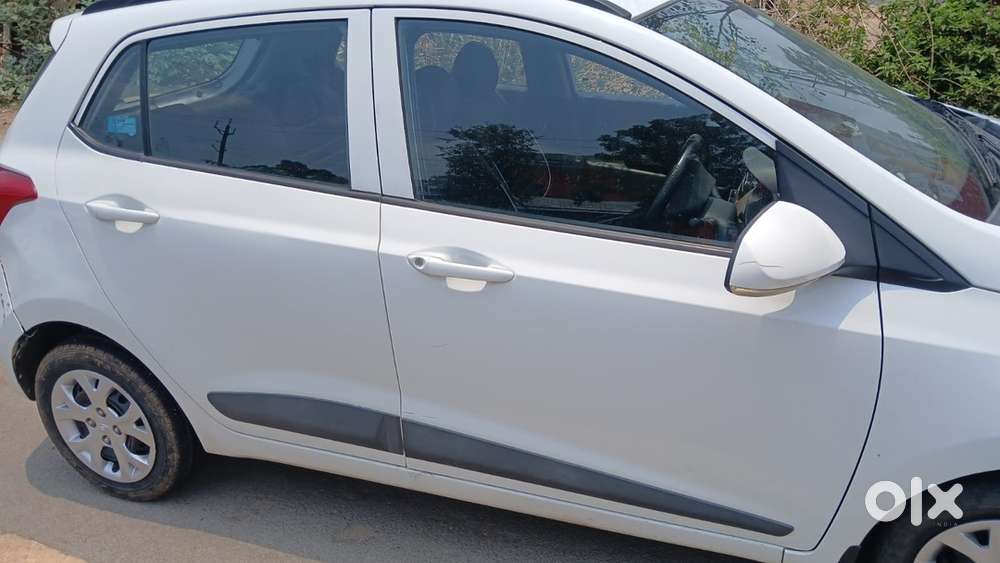 Hyundai Grand I10 Petrol 2016