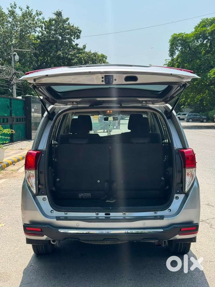 Toyota Innova Crysta [2020-ongoing] 2.4 Vx 7 Str, 2017, Diesel