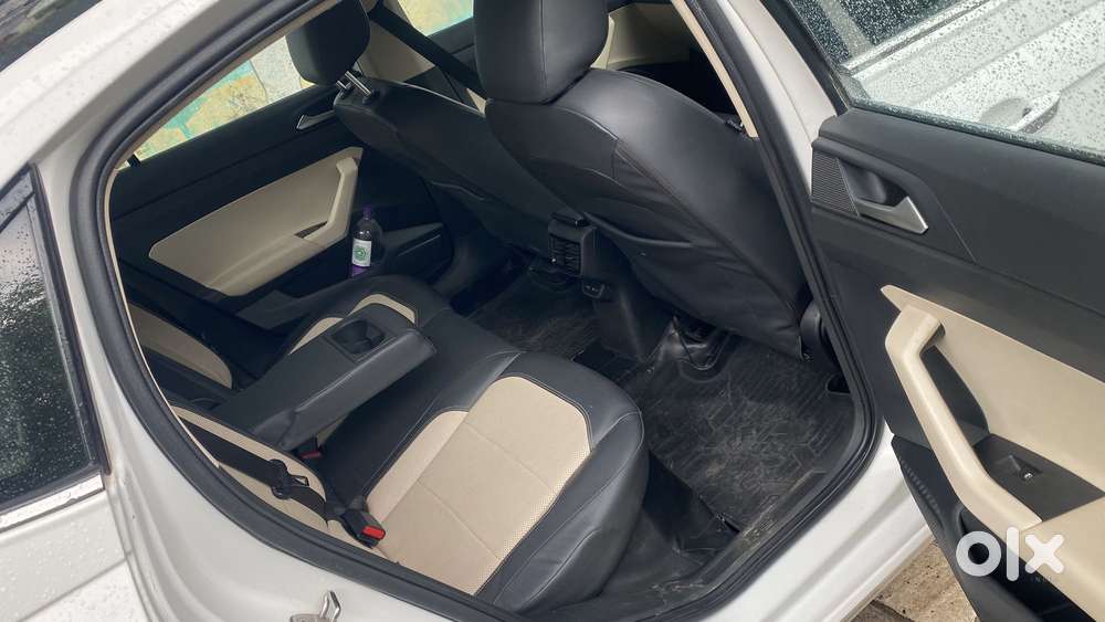 Volkswagen Virtus Topline 1.0 Tsi At (electric Seats), 2022, Petrol