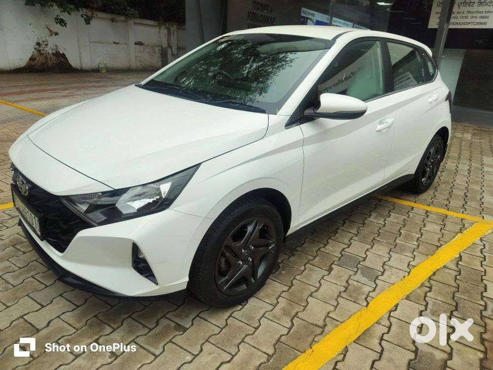 Hyundai I20 Sportz 1.2 Ivt, 2021, Petrol