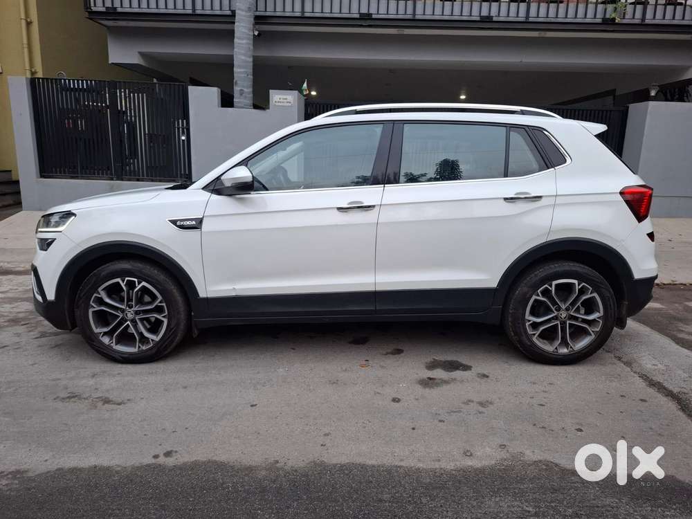 Skoda Kushaq 1.0 Tsi Style At (6 Airbags), 2022, Petrol