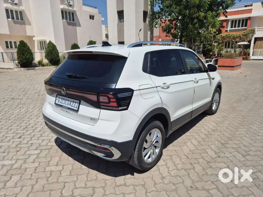 Volkswagen Taigun 2023 Petrol 27000 Km Driven