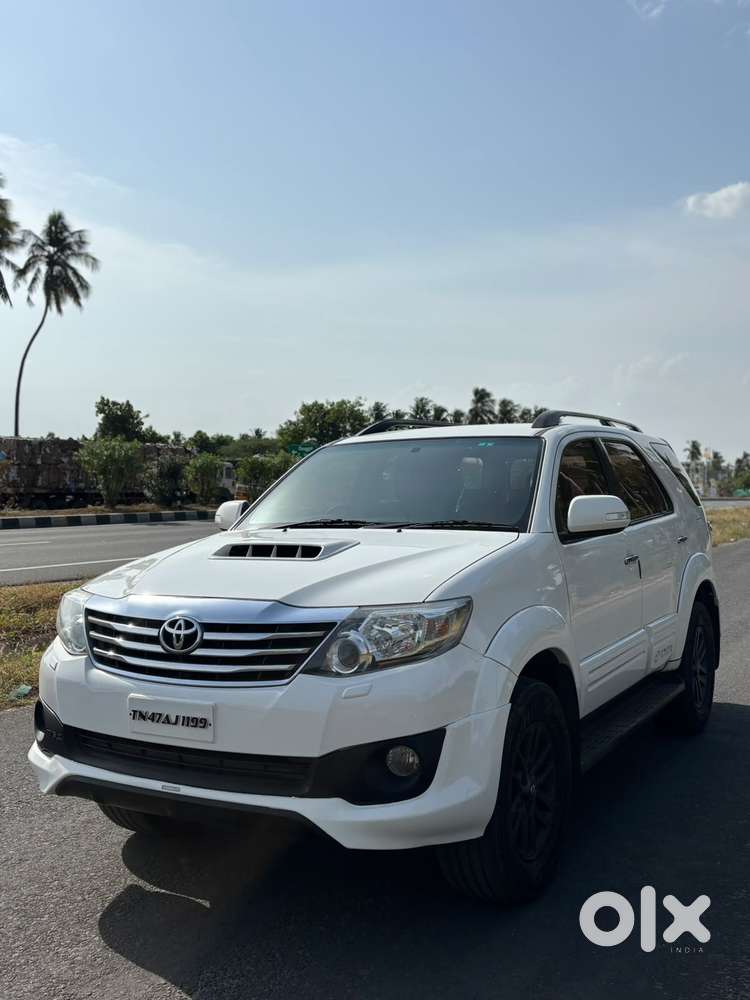 Toyota Fortuner 4x4 At, 2015, Diesel