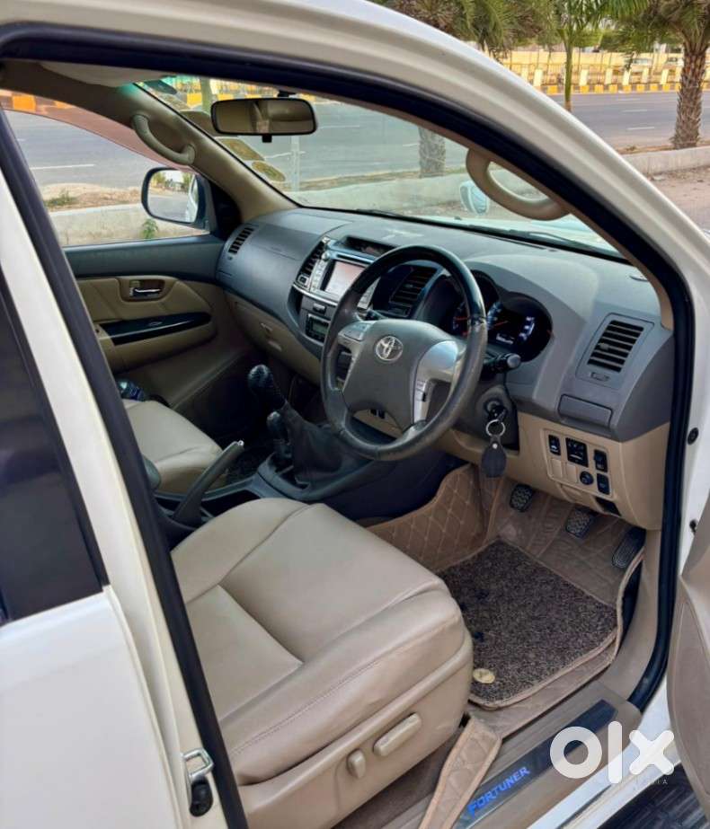 Toyota Fortuner 3.0 4x4 Manual, 2013, Petrol
