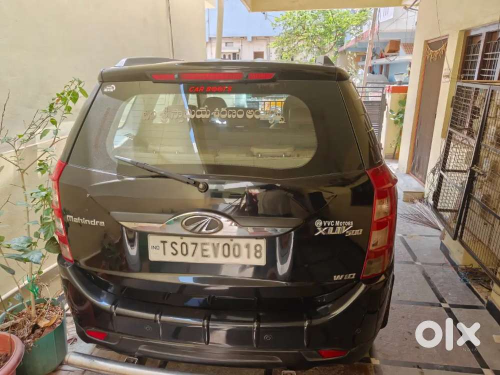 Xuv 500 With Neat Condition