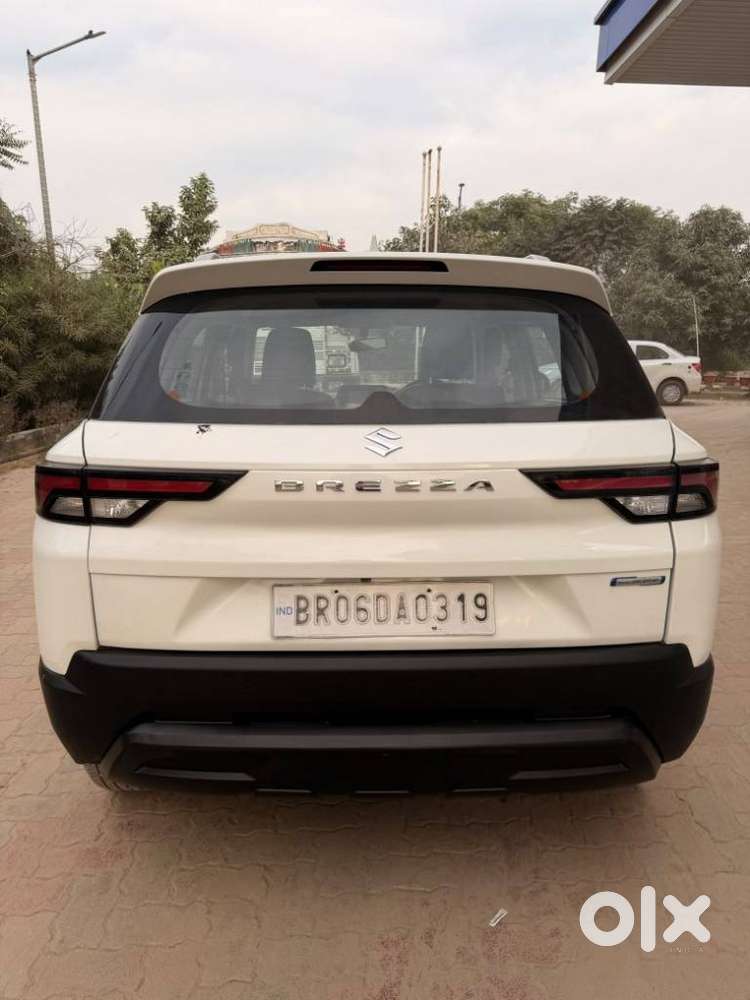 Maruti Suzuki Brezza 1.5 Vxi Smart Hybrid, 2022, Petrol
