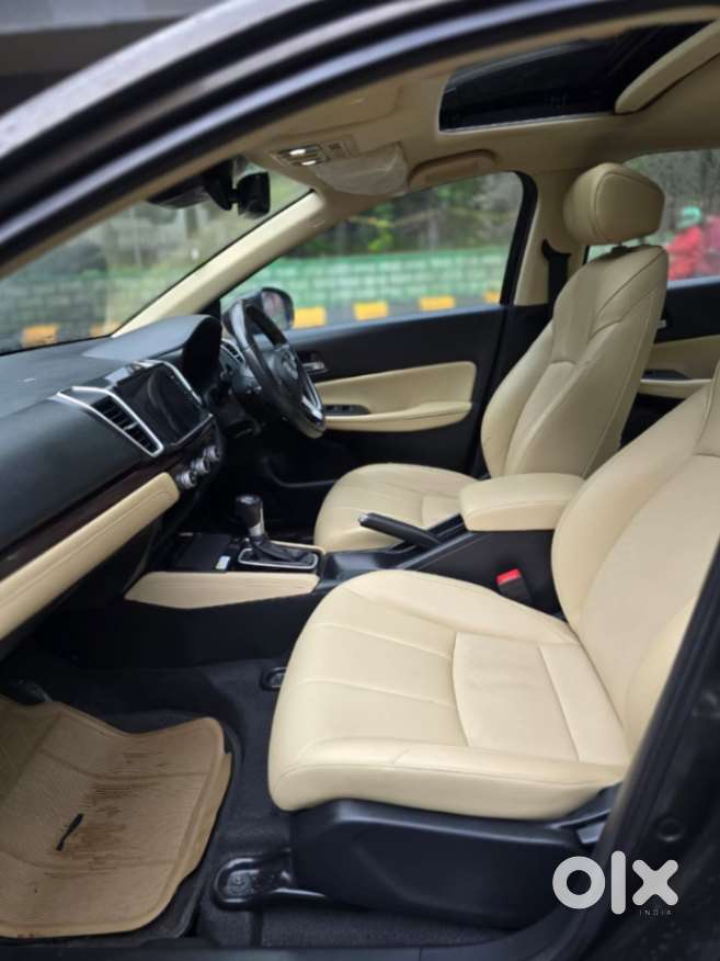 Honda City 1.5 Zx Cvt I-vtec, 2023, Petrol