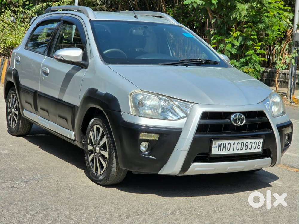 Toyota Etios Cross 1.2l G, 2016, Petrol