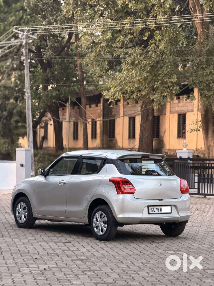 Maruti Suzuki Swift Vxi Optional, 2023, Petrol