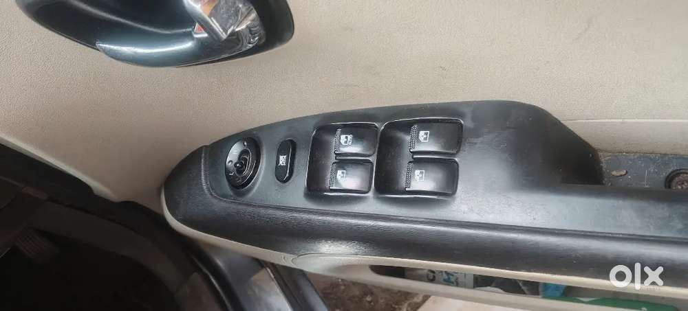 Hyundai I10 Sportz 2011 Year Car 2031 Tak Tax Ac Center Lock Back Came