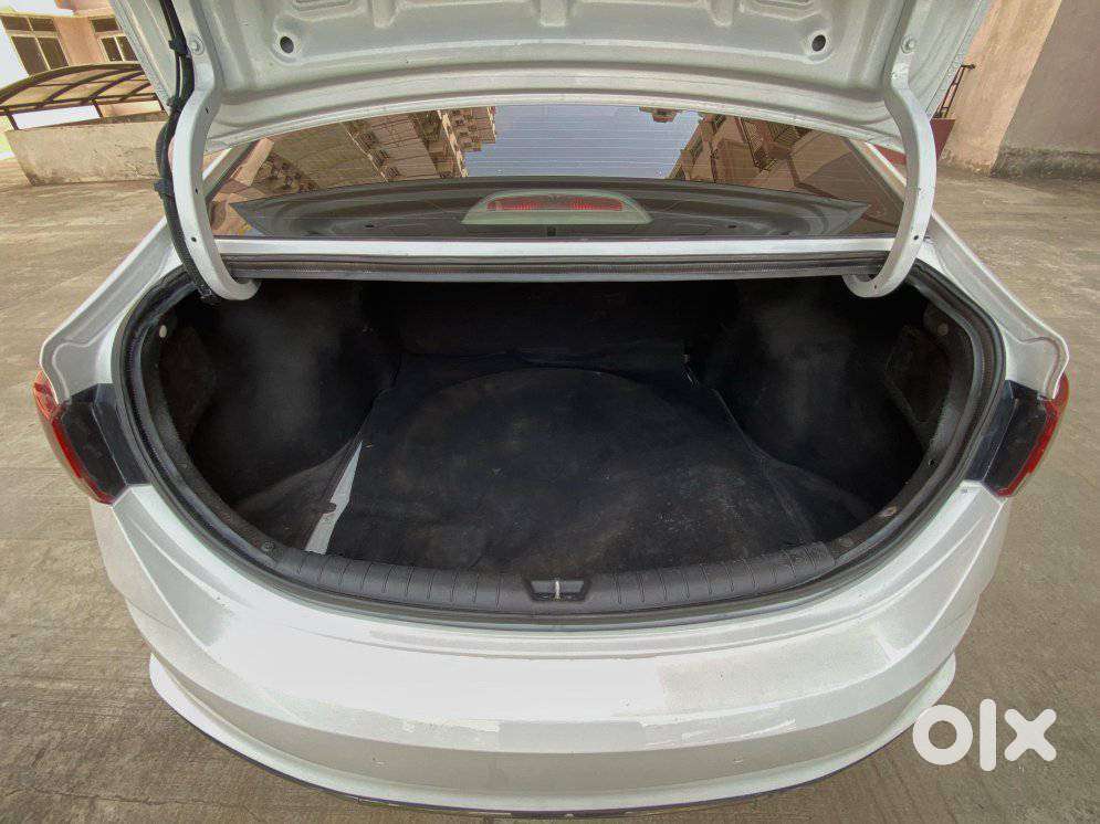 Hyundai Verna 1.5 Sx Diesel At, 2022, Diesel