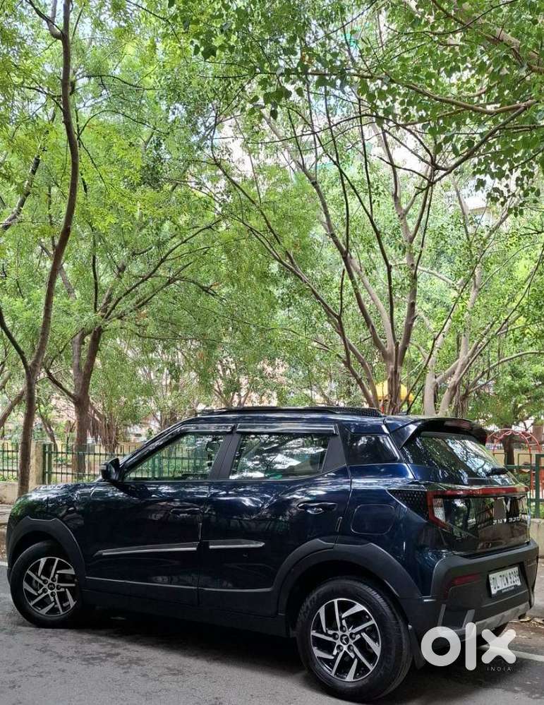 Mahindra Xuv 3xo Ax5 Pm At, 2024, Petrol