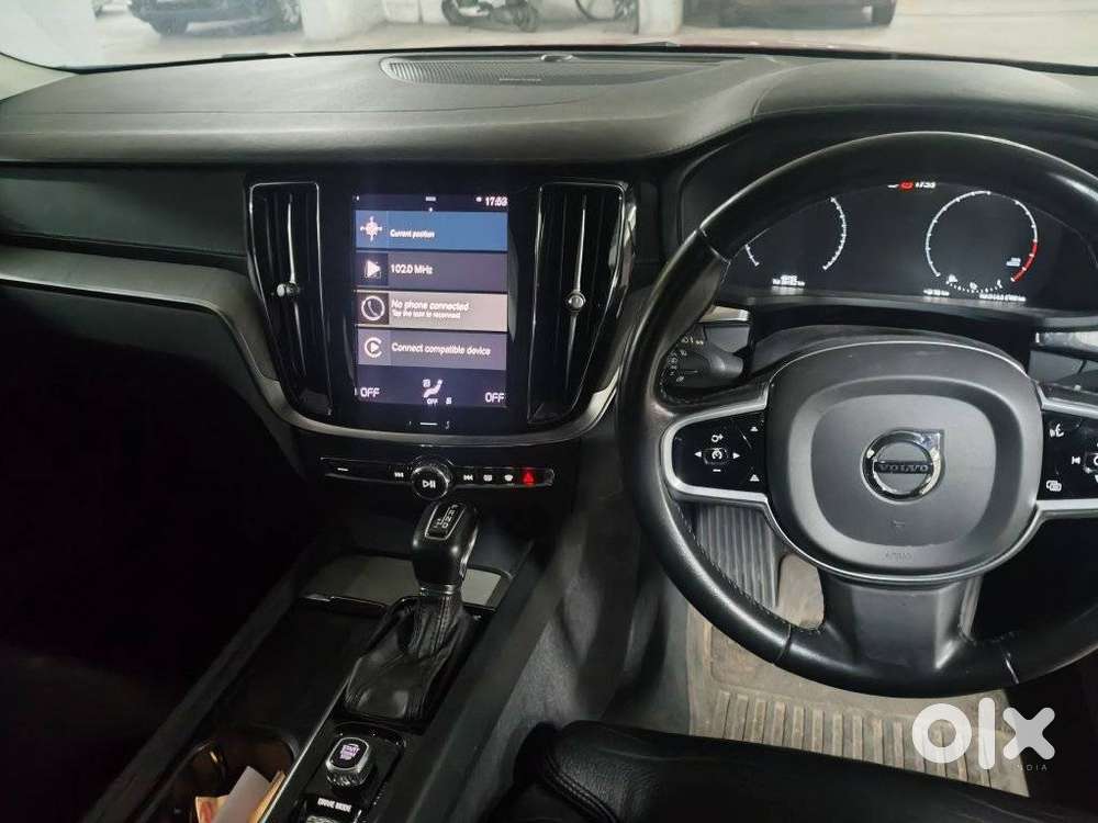 Volvo S60 T4 Inscription, 2021, Petrol