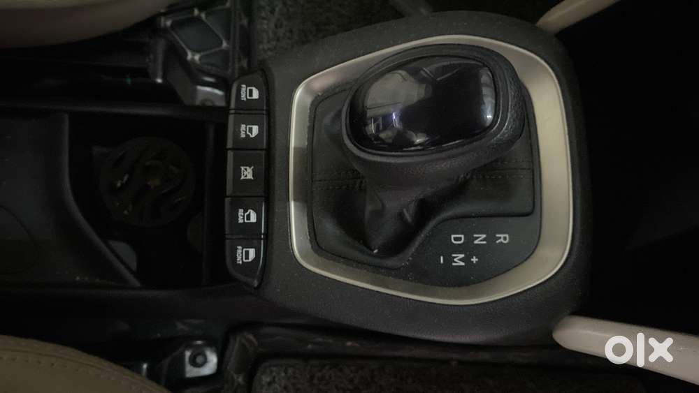 Hyundai New Santro 1.1 Sportz Amt, 2022, Petrol
