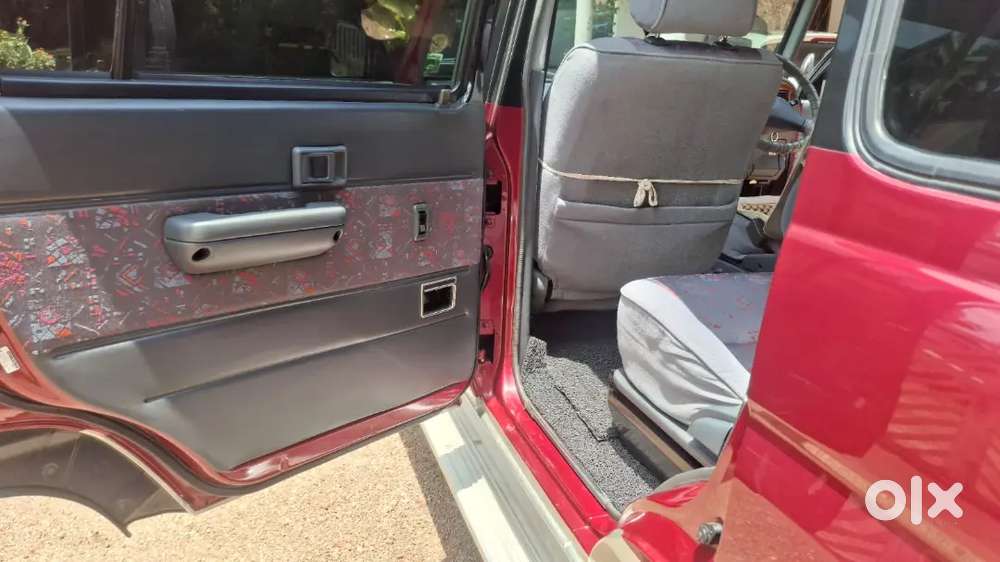 Toyota Qualis 2004 Diesel Well Maintained, Good Condition
