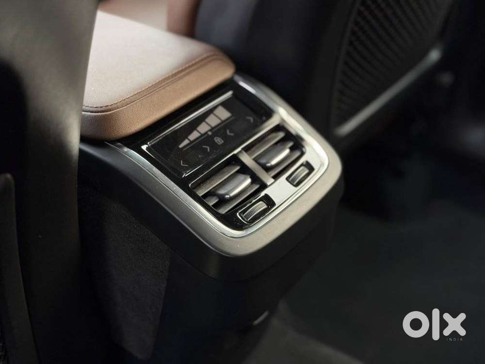 Volvo Xc60 2.0 B5 Ultimate, 2023, Petrol