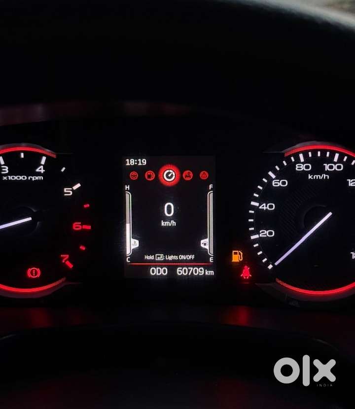 Mahindra Thar Lx Hard Top Petrol Mt 4wd, 2022, Petrol