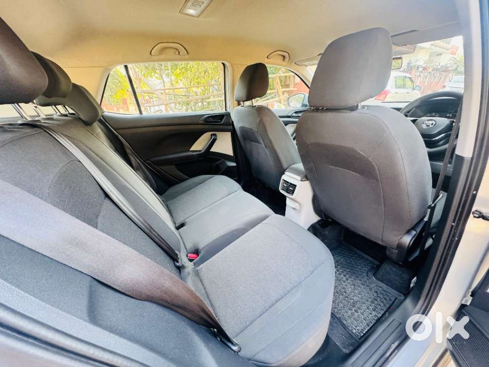 Skoda Kushaq Active 1.0 Tsi Mt, 2022, Petrol