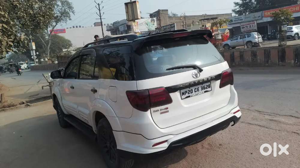 Toyota Fortuner Diesel 2015 Mt