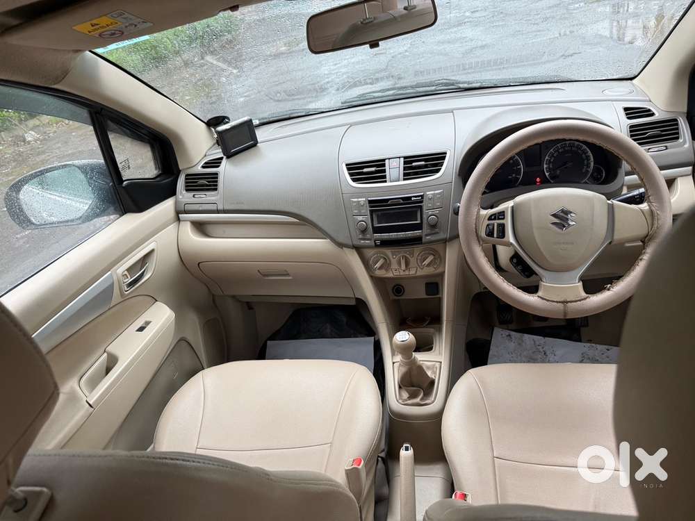 Maruti Ertiga Green Vxi Cng