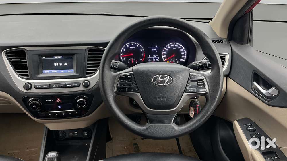 Hyundai Verna 1.4 Vtvt Ex, 2019, Petrol