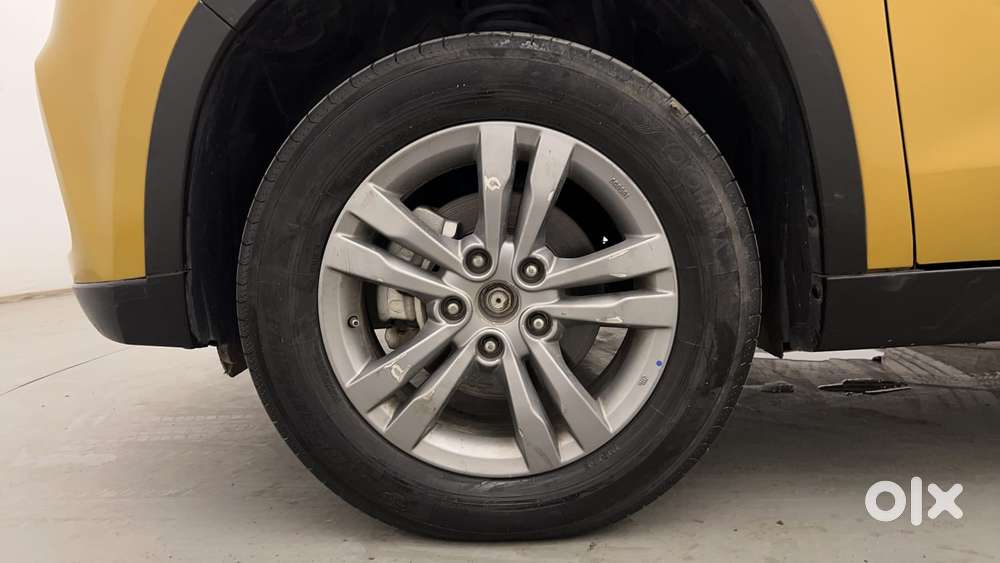 Maruti Suzuki Vitara Brezza Zdi+ Dual Tone Mt, 2016, Diesel