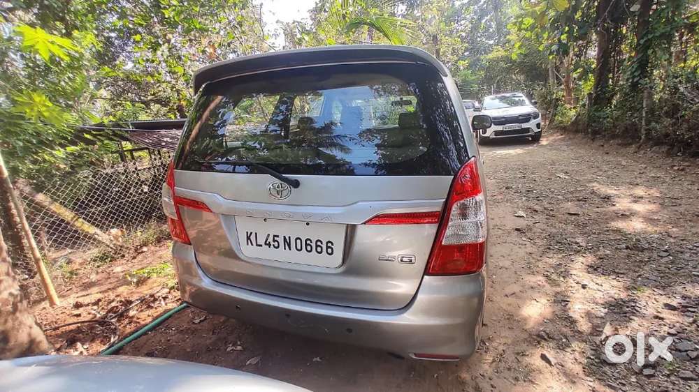 Toyota Innova 2016 Diesel Well Maintained