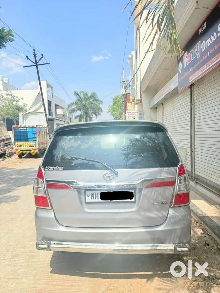 Toyota Innova 2015 Ending  Diesel Well Maintained
