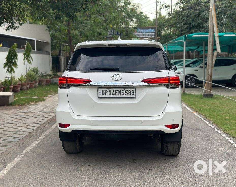 Toyota Fortuner 4x2 Mt 2.8 Diesel, 2020, Diesel