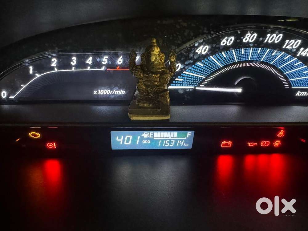 Very Well Maintained And Showroom Service Only