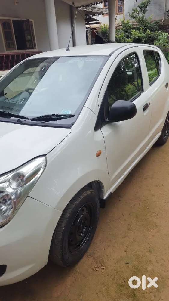 Ac, Power Steering, Power Windows, Remote Key, Led Display