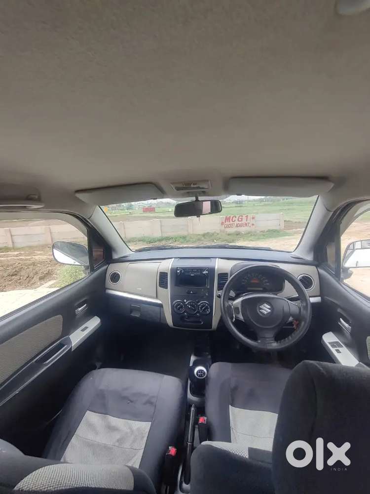 2nd Owner 2016 Maruti Suzuki Wagon R Lxi With Company Fitted Cng