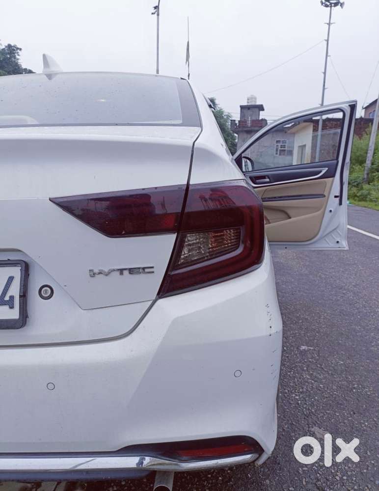 Honda Amaze 1.5 Petrol 2024