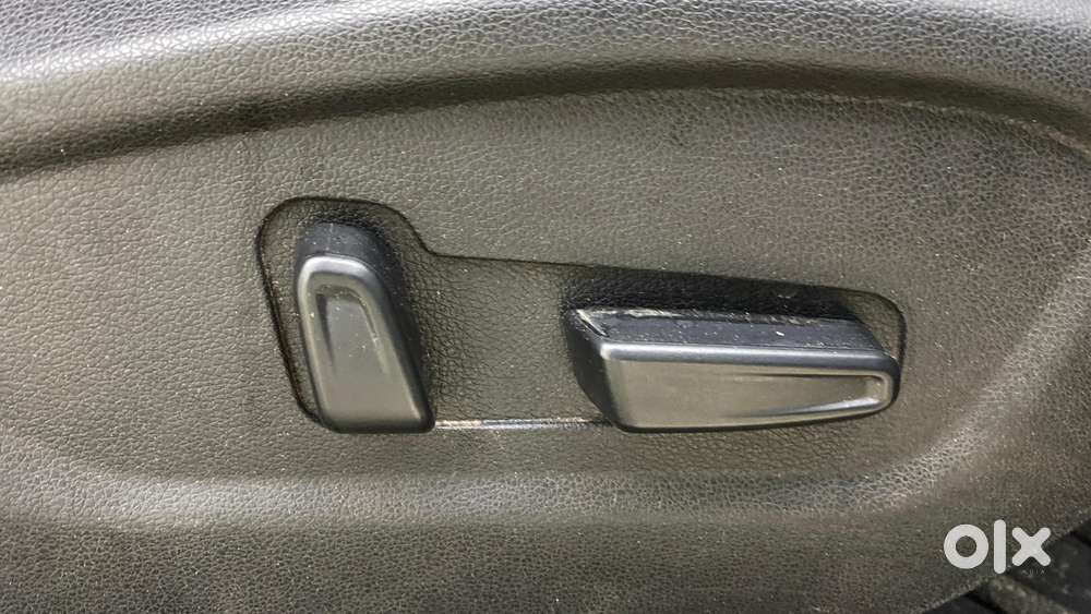 Hyundai Alcazar 2.0 Signature (o) Petrol At 6 Str, 2021, Petrol