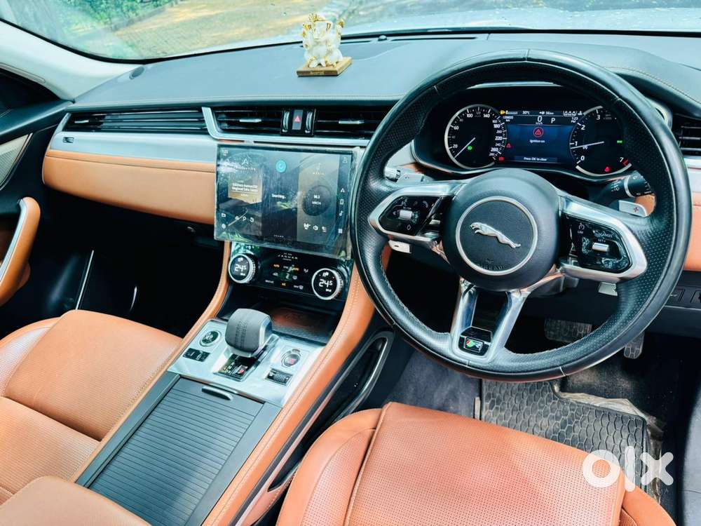 Jaguar F-pace 2.0 R Dynamic S, 2022, Petrol