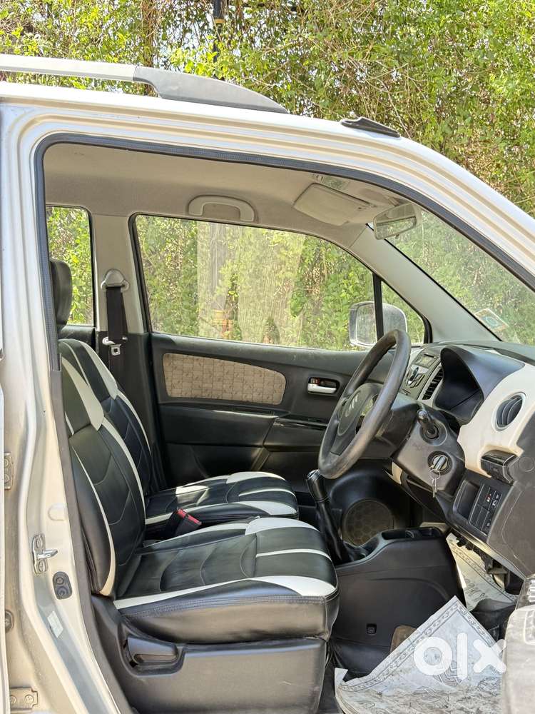 Maruti Suzuki Wagon R Vxi 1.0, 2018, Petrol