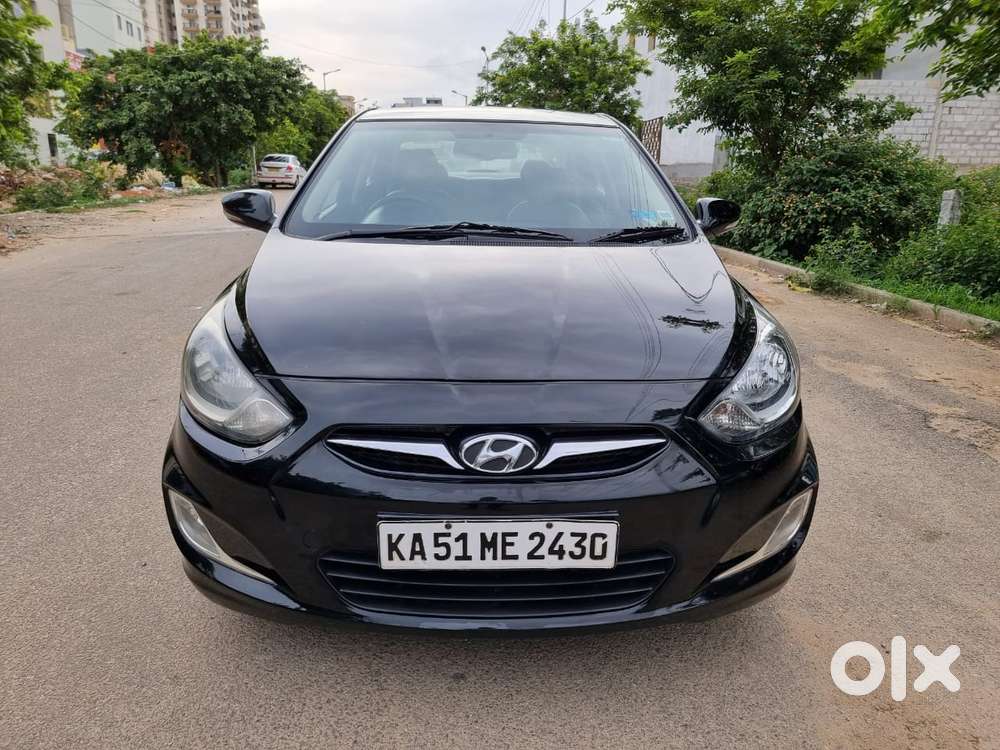 Hyundai Fluidic Verna 1.6 Vtvt S (o) Automatic, 2013, Petrol
