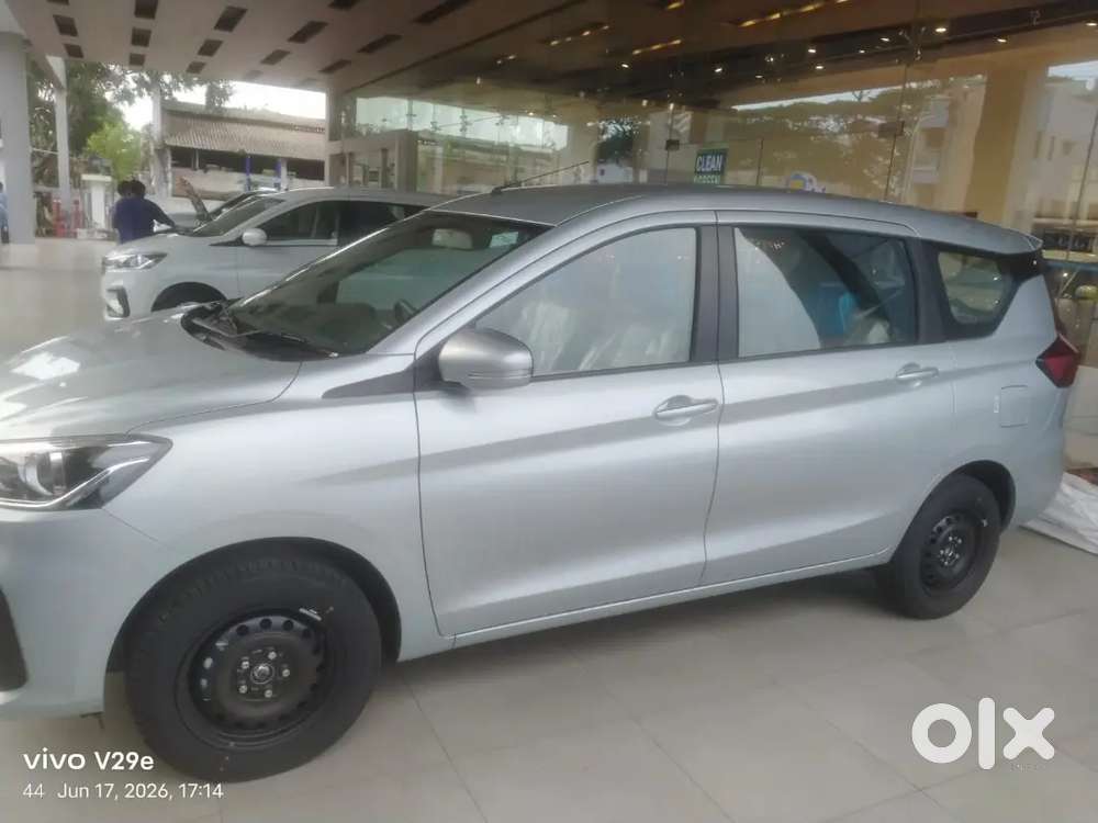 Maruti Suzuki Ertiga 2026 Cng & Hybrids 20000 Km Driven