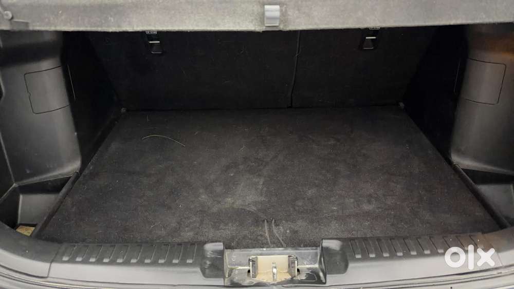 Maruti Suzuki Vitara Brezza 1.5 Zxi Plus At, 2021, Petrol