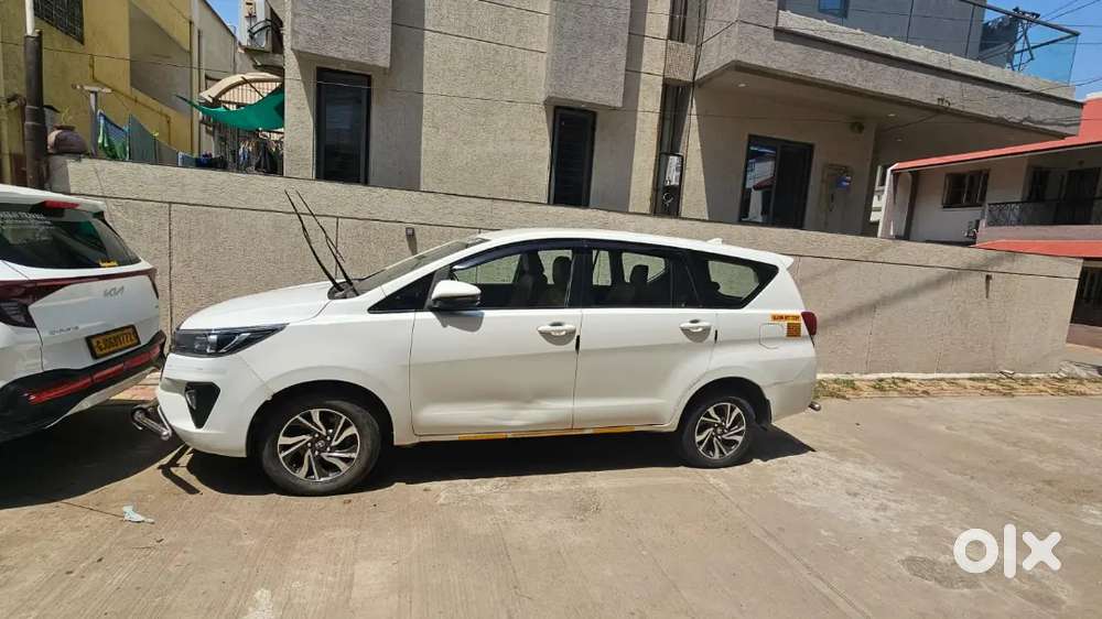 Toyota Innova Crysta 2021 Diesel 154000 Km Driven